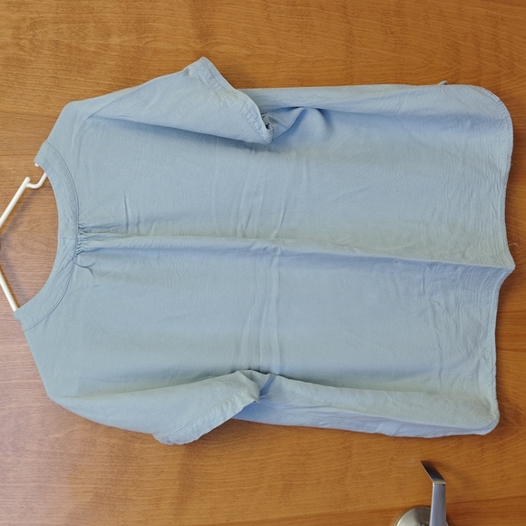 Nine West Jeans Women's  Light Blue Woven Top - Picture 9 of 9